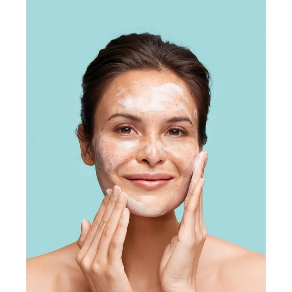 Clearance Biodermal Pure Balance Skin Renewing Cleansing Mousse