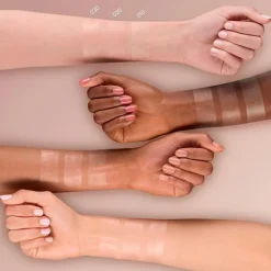 Online Catrice All Over Glow Tint 020 Keep Blushing Foundation