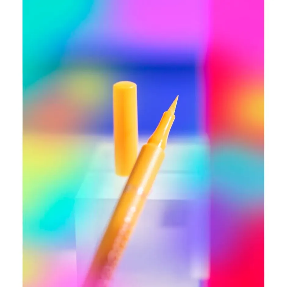 New Catrice Calligraph Artist 040 Butterscotch Matte Liner