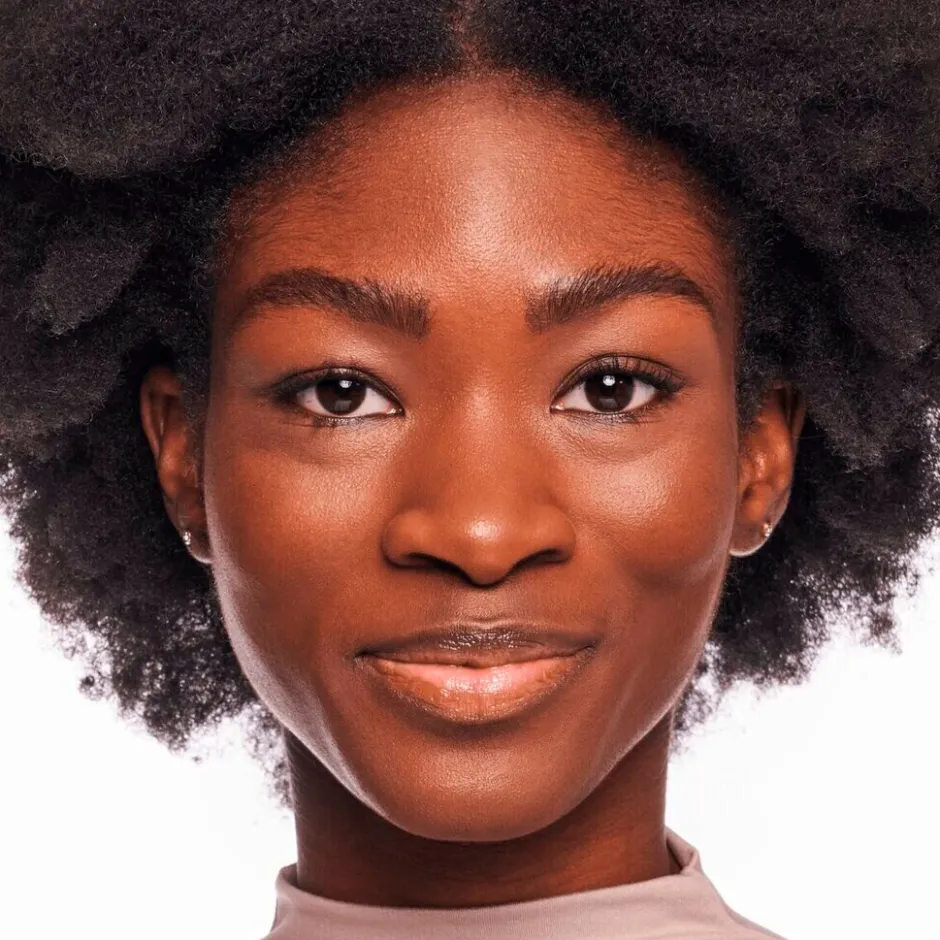 Hot Catrice Invisible Cover 062W Foundation