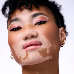 Sale Catrice Tiny Treasures 020 Wild Berry Eyeshadow Palette