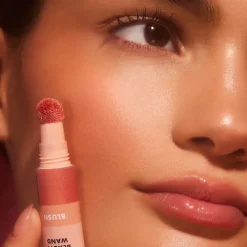 ELF e.l.f. Halo Glow Magic Hour Beauty Wand Blush