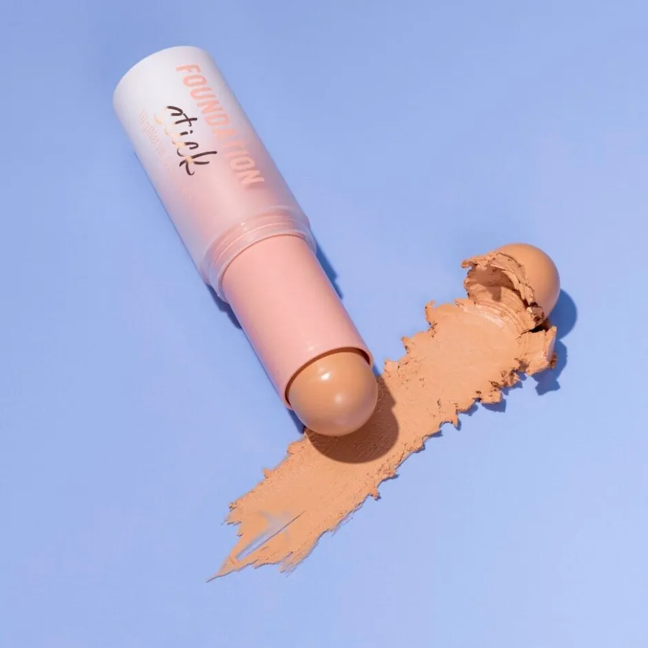 Hot Essence 160 Foundation Stick