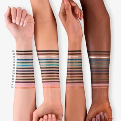 Essence 02 Hot Chocolate Long-Lasting Oogpotlood