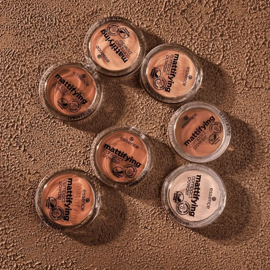 Outlet Essence 11 Pastel Beige Mattifying Compact Powder