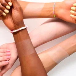 Hot Essence All About Soft Glow Waterproof Fixerende Compactpoeder