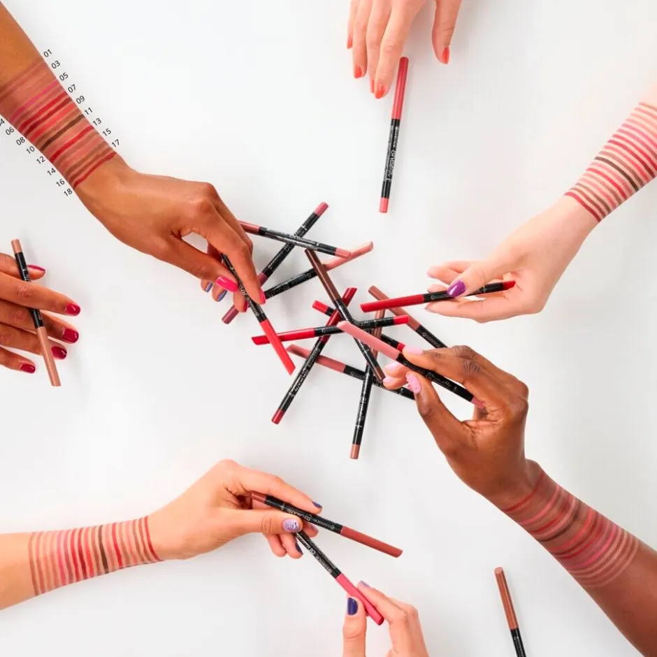 Discount Essence 8H Matte Comfort 16 Run, Don't Walk! Lipliner