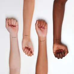 Essence Tiny Tip 01 Deep Black Waterproof Eyeliner