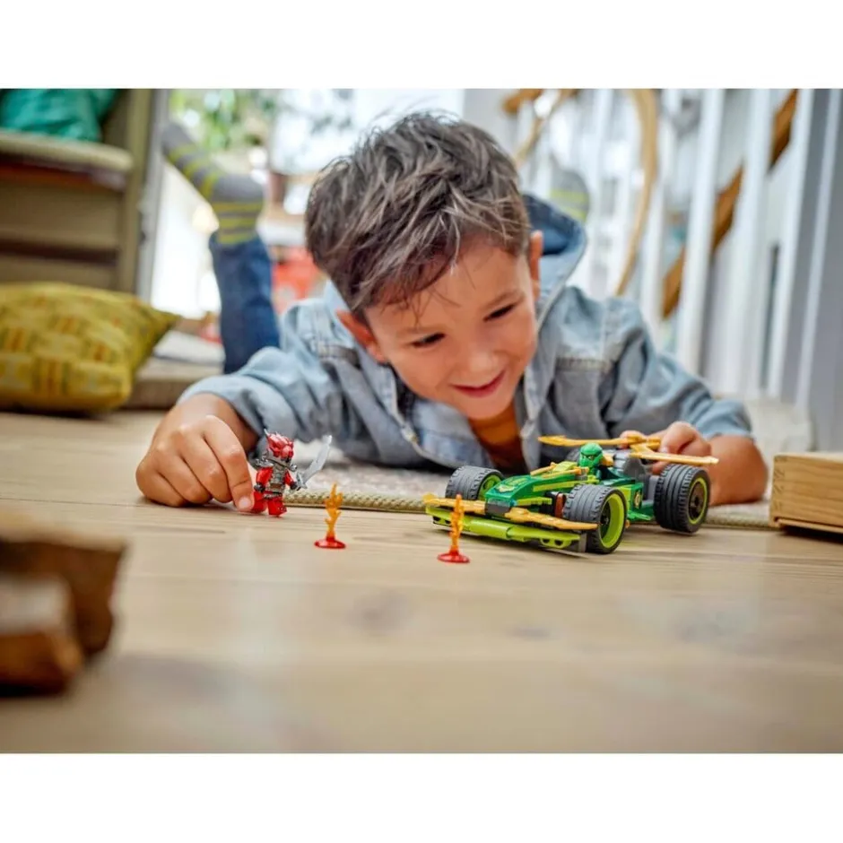 Online LEGO Ninjago 71828 Lloyds Pull-Back Racewagen