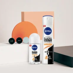 Hot Nivea Black & White Invisible Ultimate Impact Antitranspirant Spray