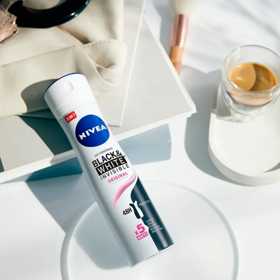 Sale Nivea Black & White Invisible Original Antitranspirant Spray