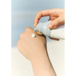 Hot SKIN1004 Madagascar Centella Hyalu-Cica Sun Serum